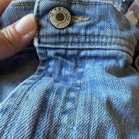 Women's Light Blue Old Navy Cuffed Capri Denim Jeans 16 - EUC - Picture 2 of 6